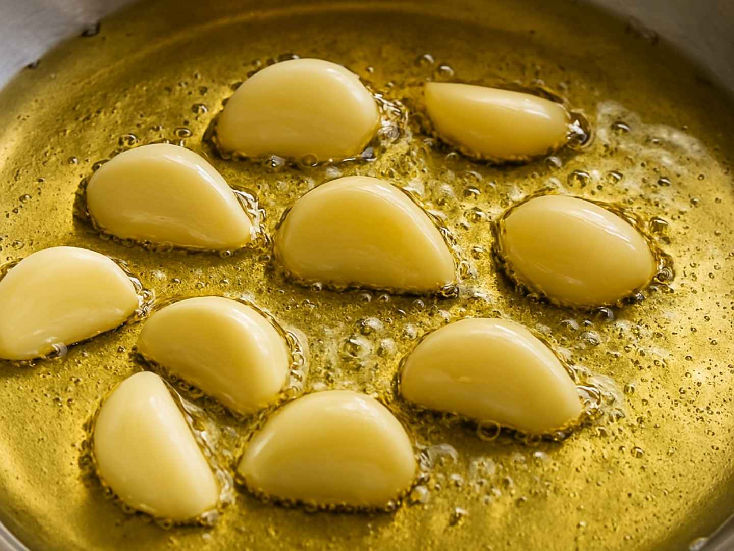 लहसुन तेल के फायदे